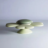 Suction Spinner fra Mushie – fastgøres på glatte overflader