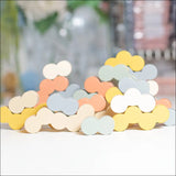 Mushie balancelegetøj – bløde former og rolige farver