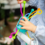 Zippee aktivitetslegetøj – styrker finmotorik hos små børn