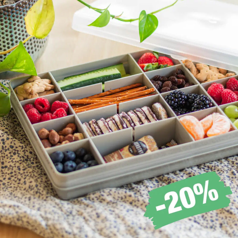 Melii Snackle Box 24 rum – stor snackbeholder til børn på farten